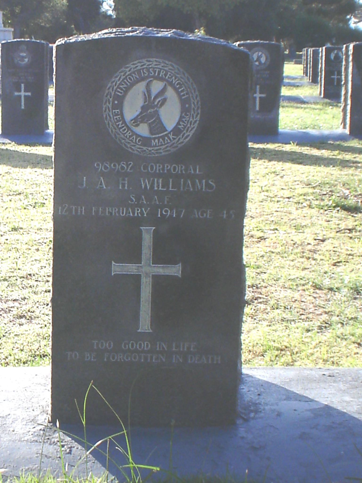Photo from /search/photos/South Africa/Western Cape/CAPE TOWN (MAITLAND) CEMETERY/williams_jah.JPG